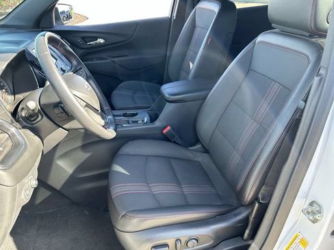 Used 2022 Chevrolet Equinox RS FWD image 22