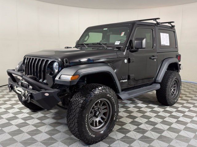 Used 2021 Jeep Wrangler Sport AWD/4WD image 2