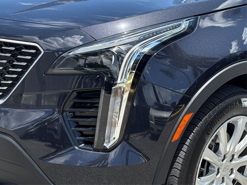 Certified 2023 Cadillac XT4 Luxury w/ Driver Awareness Package FWD image 16