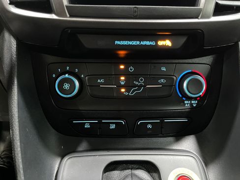 Used 2020 Ford Transit Connect XL image 23