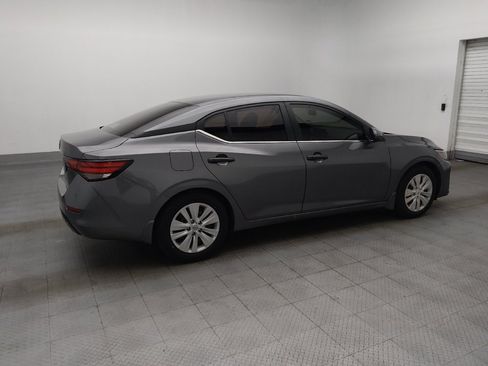 Used 2025 Nissan Sentra S FWD image 10