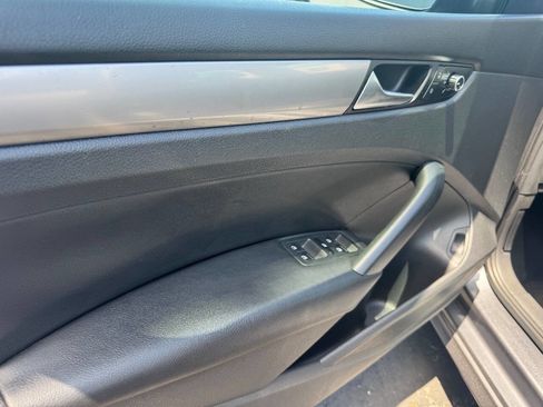 Used 2015 Volkswagen Passat 1.8T Wolfsburg Edition image 2