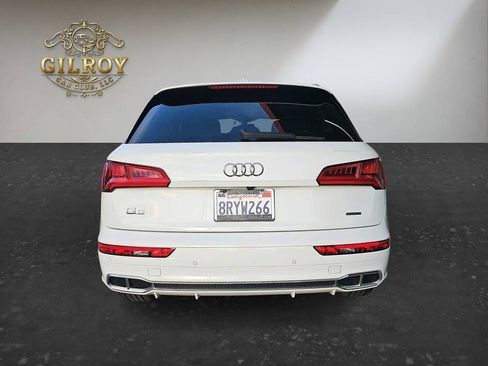 Used 2020 Audi Q5 e Premium Plus w/ Premium Plus Package AWD/4WD image 6