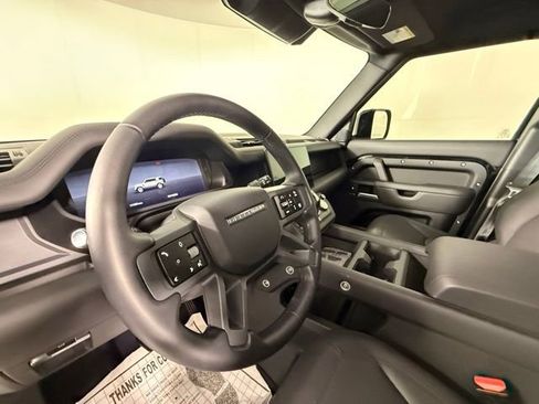 Used 2025 Land Rover Defender 110 S AWD/4WD image 7