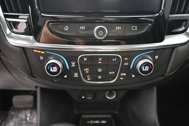 Used 2023 Chevrolet Traverse Premier w/ Redline Edition AWD/4WD image 30