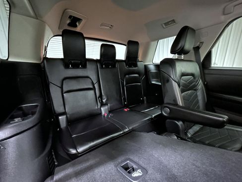 Used 2022 Nissan Pathfinder Platinum w/ Lighting Package (N93) image 19