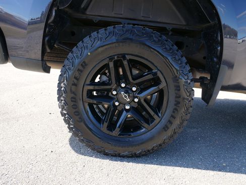 Used 2022 Chevrolet Silverado 1500 Custom Trail Boss image 12