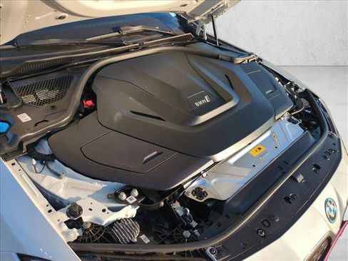 Used 2023 BMW i4 eDrive35 RWD image 23