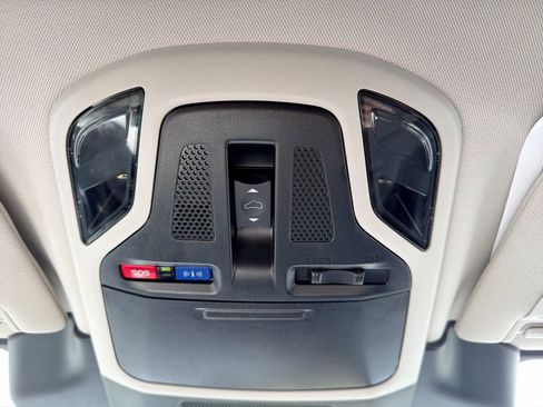 Used 2025 Subaru Outback Premium image 24