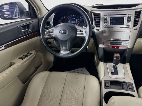 Used 2014 Subaru Legacy 2.5i Limited w/ Moonroof Package image 27