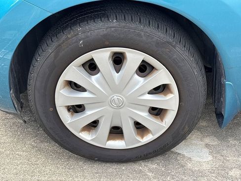 Used 2015 Nissan Versa Note SV FWD image 11