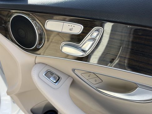 Used 2019 Mercedes-Benz C 300 Sedan image 49