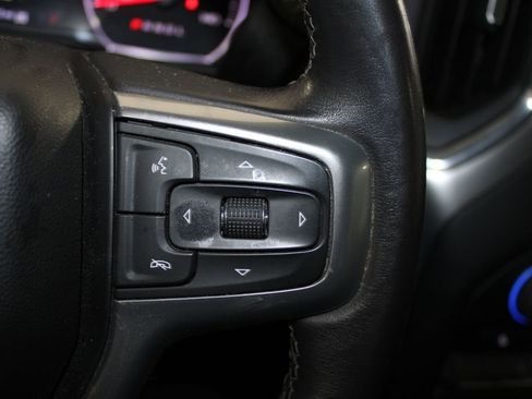 Used 2022 Chevrolet Silverado 2500 LT w/ Convenience Package image 25