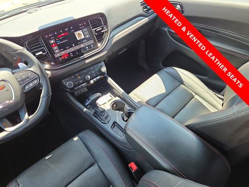 Used 2026 Dodge Durango GT AWD/4WD image 14