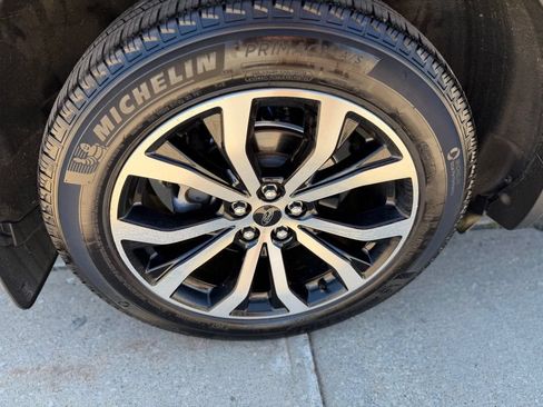 Used 2020 Ford Explorer ST w/ Premium Technology Package AWD/4WD image 8