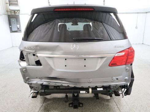 Used 2016 Mercedes-Benz GL 550 4MATIC image 8