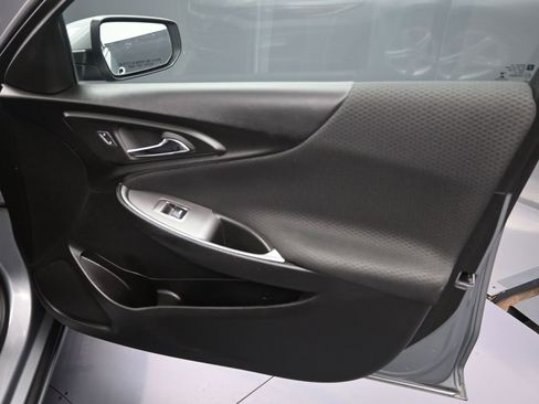 Used 2024 Chevrolet Malibu LT image 37