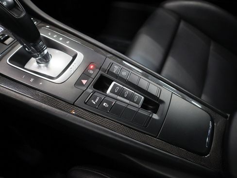 Certified 2018 Porsche 911 Turbo S AWD/4WD image 16
