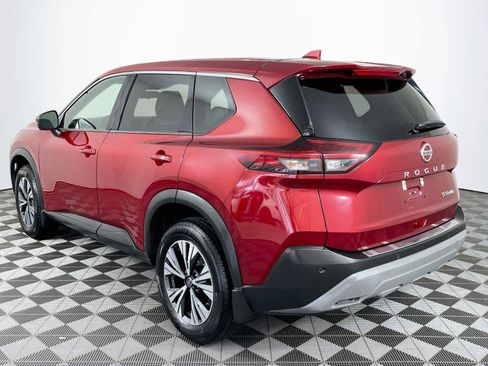 Used 2021 Nissan Rogue SV AWD/4WD image 6