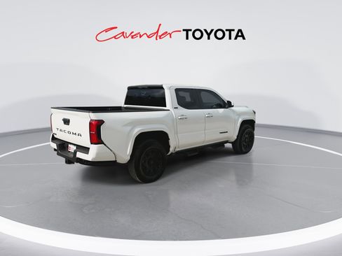 Used 2025 Toyota Tacoma SR5 image 8