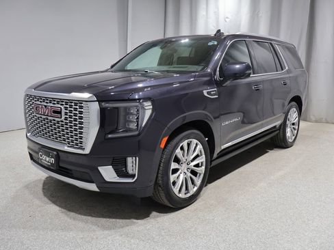 Used 2024 GMC Yukon Denali w/ Denali Reserve Package AWD/4WD image 5