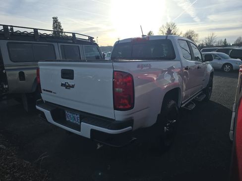 Used 2018 Chevrolet Colorado LT image 2