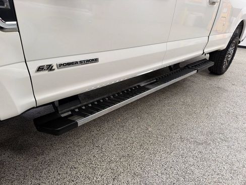 Used 2020 Ford F350 Lariat w/ Lariat Ultimate Package AWD/4WD image 46