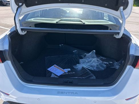 New 2025 Nissan Sentra S image 40