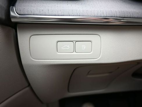 New 2026 Volvo XC90 T8 Ultra w/ Protection Package Premier AWD/4WD image 30