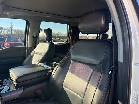 Used 2021 Ford F150 Lariat w/ Equipment Group 502A High image 12