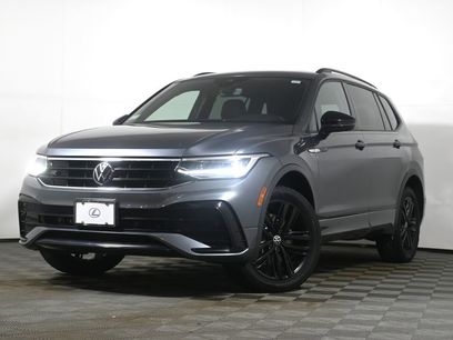 Used 2022 Volkswagen Tiguan SE R-Line
