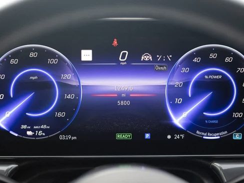 Used 2024 Mercedes-Benz EQE 350+ 4MATIC Sedan image 19