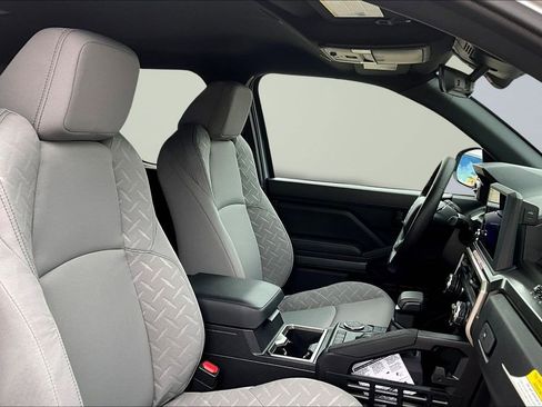 New 2026 Toyota Tacoma SR5 image 12