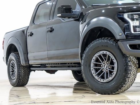 Used 2019 Ford F150 Raptor w/ Equipment Group 802A Luxury AWD/4WD image 4