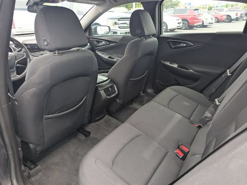 Used 2022 Chevrolet Malibu LT FWD image 31