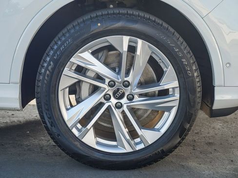 Used 2024 Audi Q7 3.0T Premium Plus image 11