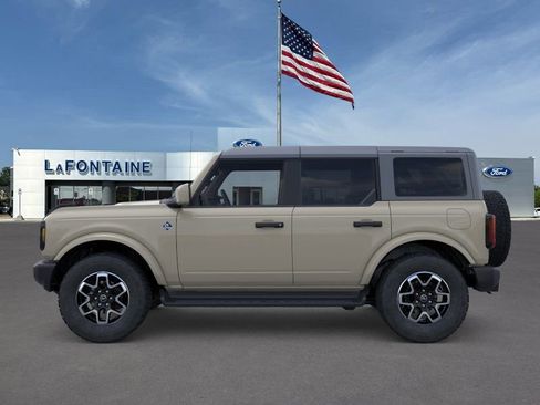 New 2026 Ford Bronco Outer Banks AWD/4WD image 3