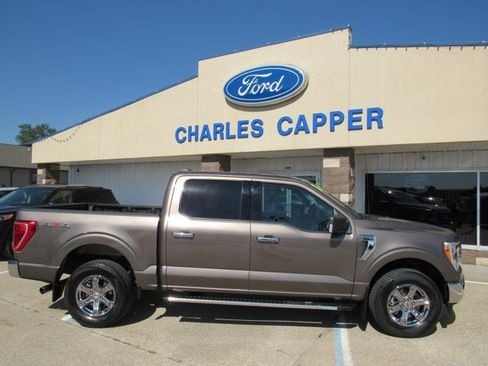 Used 2022 Ford F150 XLT w/ Equipment Group 302A High AWD/4WD image 4