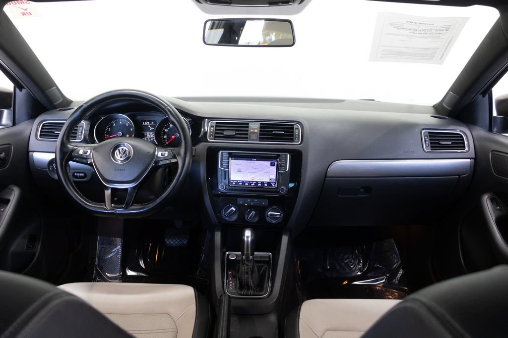 Used 2016 Volkswagen Jetta Sport FWD image 23