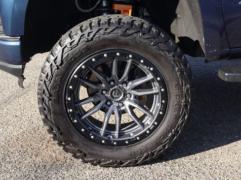 Used 2019 Chevrolet Silverado 1500 Custom w/ Custom Max Trailering Package image 44