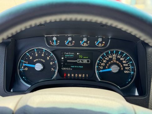 Used 2014 Ford F150 Lariat w/ Equipment Group 502A Luxury AWD/4WD image 16