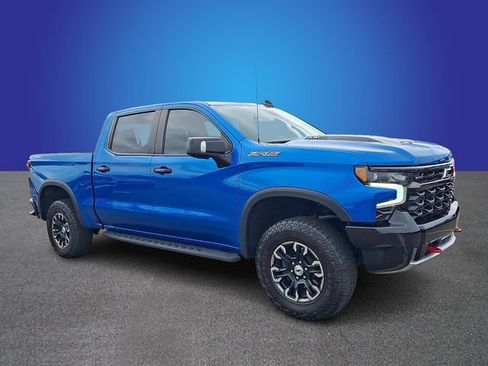 Used 2023 Chevrolet Silverado 1500 ZR2 AWD/4WD image 3