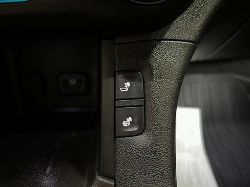 Used 2017 GMC Acadia SLE w/ Driver Alert Package I FWD image 27