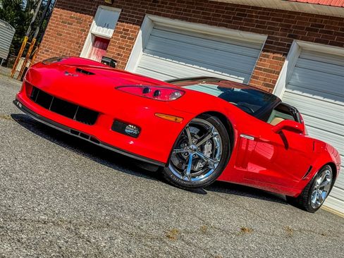 Used 2010 Chevrolet Corvette Grand Sport w/ Preferred Equipment Group image 8