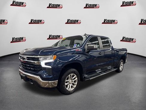 Used 2023 Chevrolet Silverado 1500 LT w/ Z71 Off-Road Package image 1