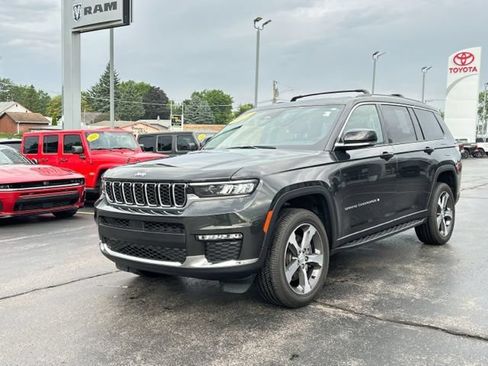 Used 2023 Jeep Grand Cherokee L Limited AWD/4WD image 5