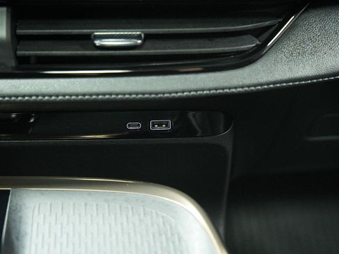 Used 2026 Buick Enclave Avenir w/ Super Cruise Package FWD image 41