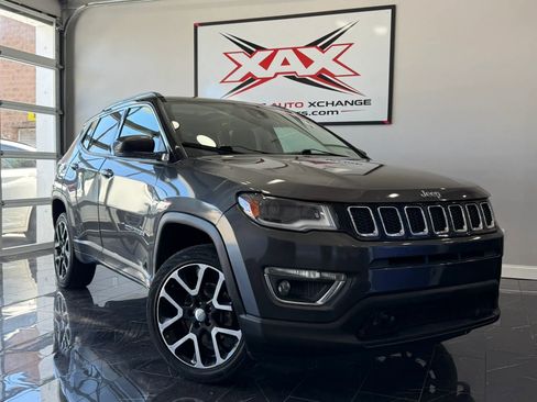 Used 2017 Jeep Compass Limited AWD/4WD image 1