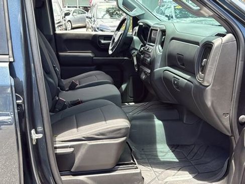 Used 2020 Chevrolet Silverado 1500 Custom w/ Custom Value Package RWD image 13
