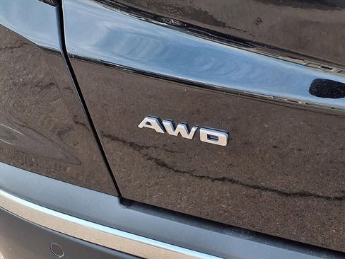 New 2026 Cadillac XT5 Premium Luxury image 8